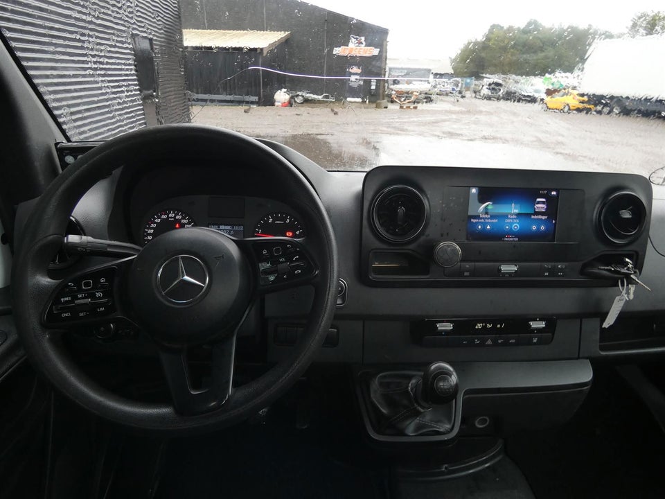 Mercedes Sprinter 316 2,2 CDi A3 Chassis RWD 2d