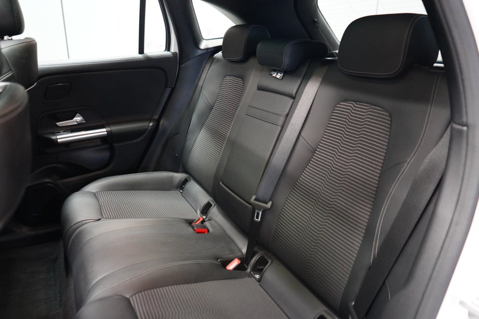 Mercedes EQA250 Progressive 5d