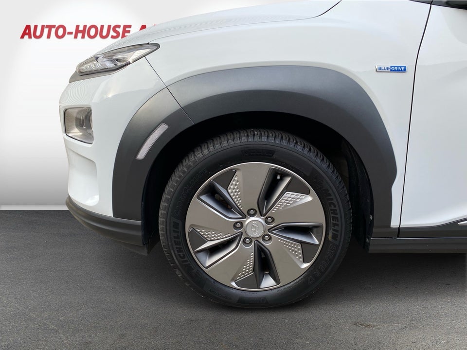 Hyundai Kona 64 EV Premium 5d