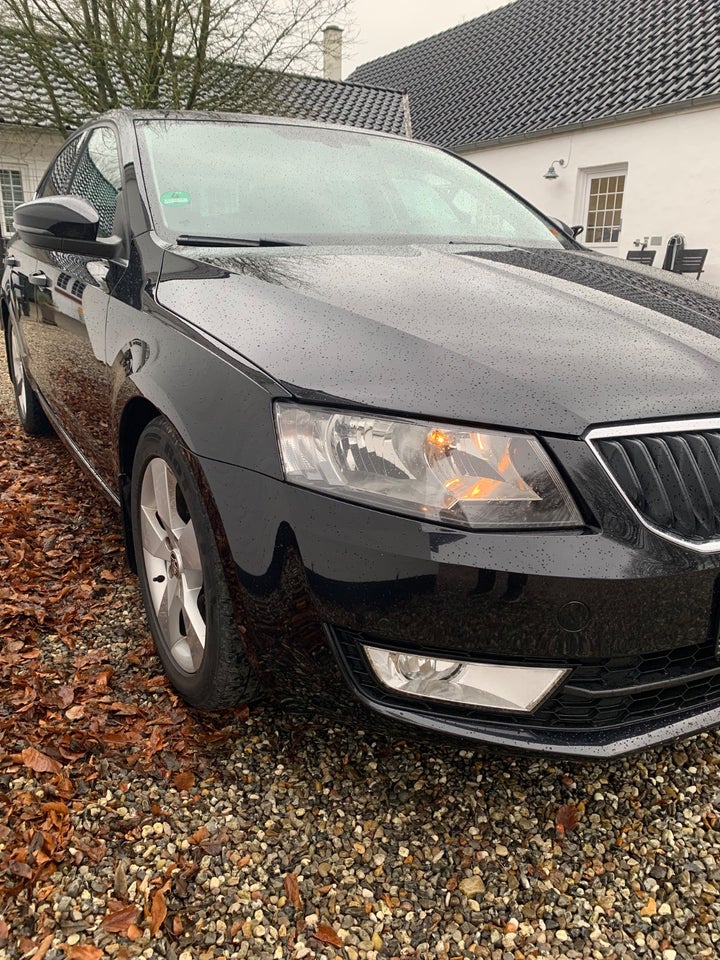 Skoda Octavia 1,4 TSi 140 Elegance 5d