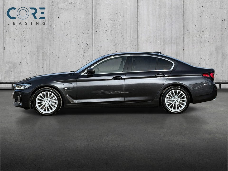 BMW 545e 3,0 Luxury Line xDrive aut. 4d