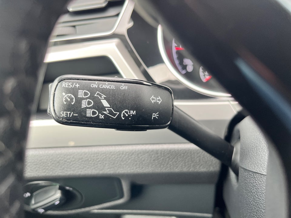 VW Touran 1,6 TDi 115 Comfortline Van 5d