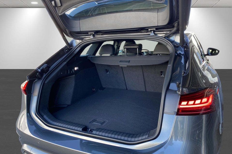 Audi A6 e-tron S-line plus Avant 5d