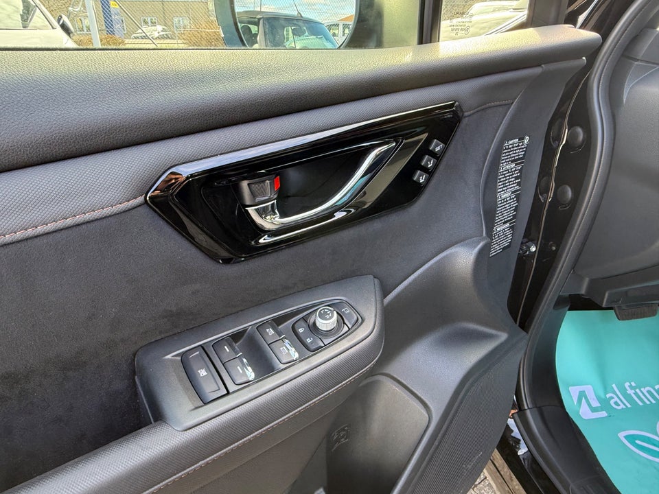 Subaru Forester 2,0 e-Boxer Touring L-tr. 5d