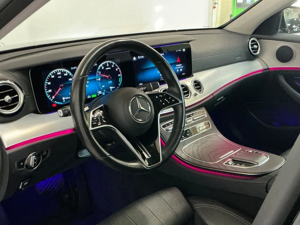 Mercedes E300 de 2,0 stc. aut. 4Matic 5d