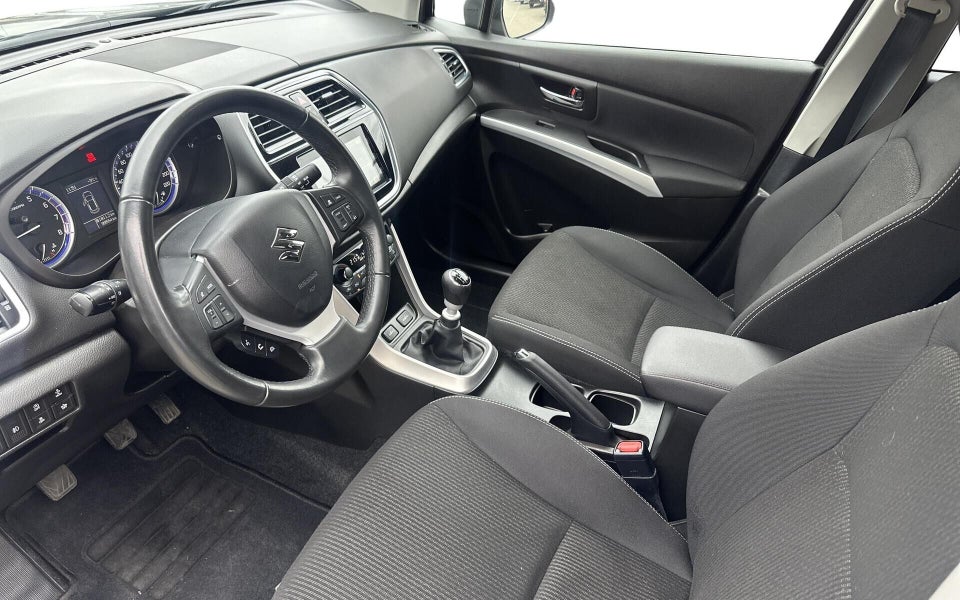 Suzuki S-Cross 1,4 mHybrid Active 5d