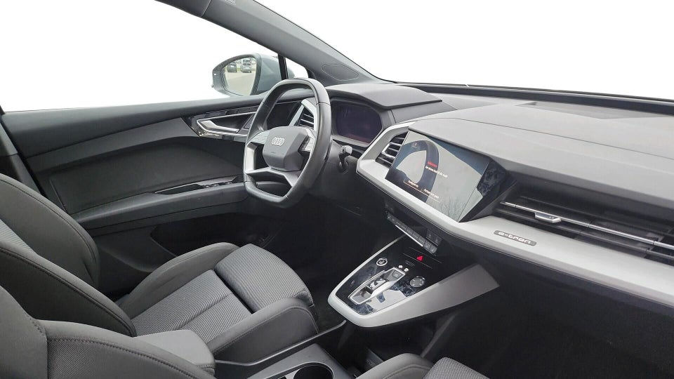 Audi Q4 e-tron 40 Advanced 5d
