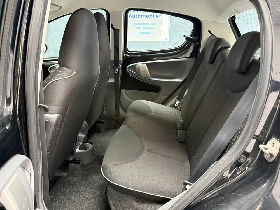 Peugeot 107 1,0 Active 5d