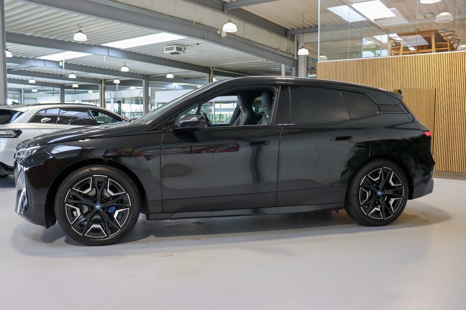 BMW iX xDrive40 M-Sport 5d