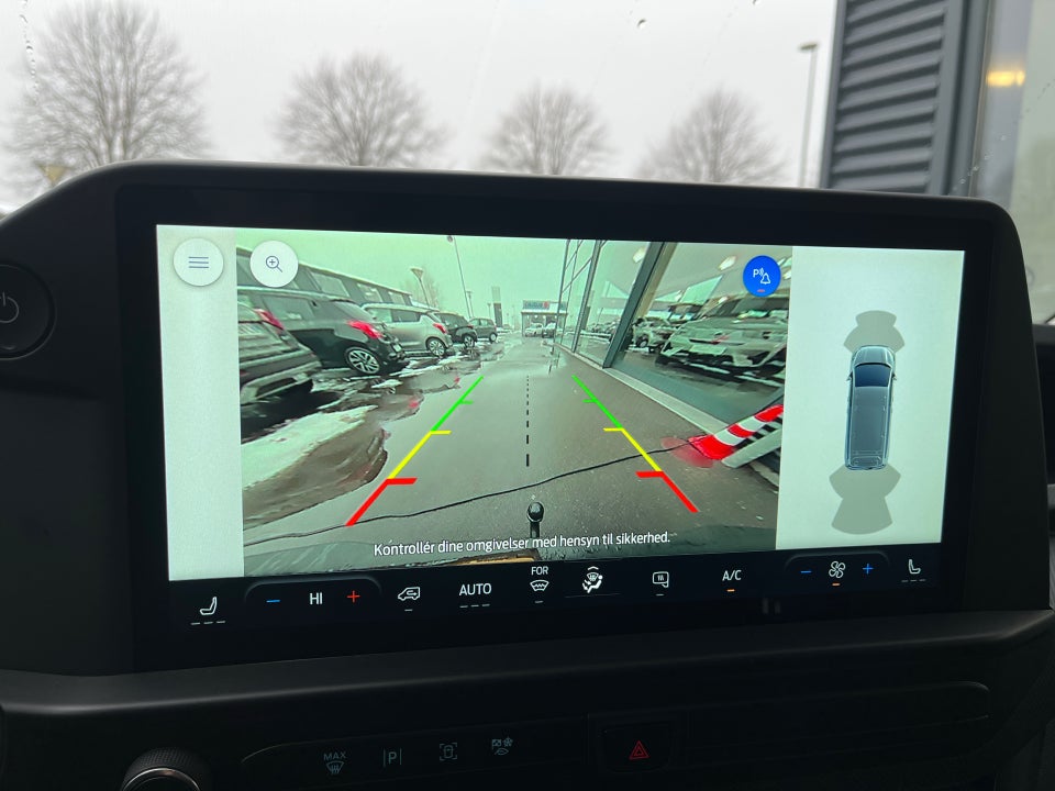 Ford E-Transit Custom 340L 64 Trend