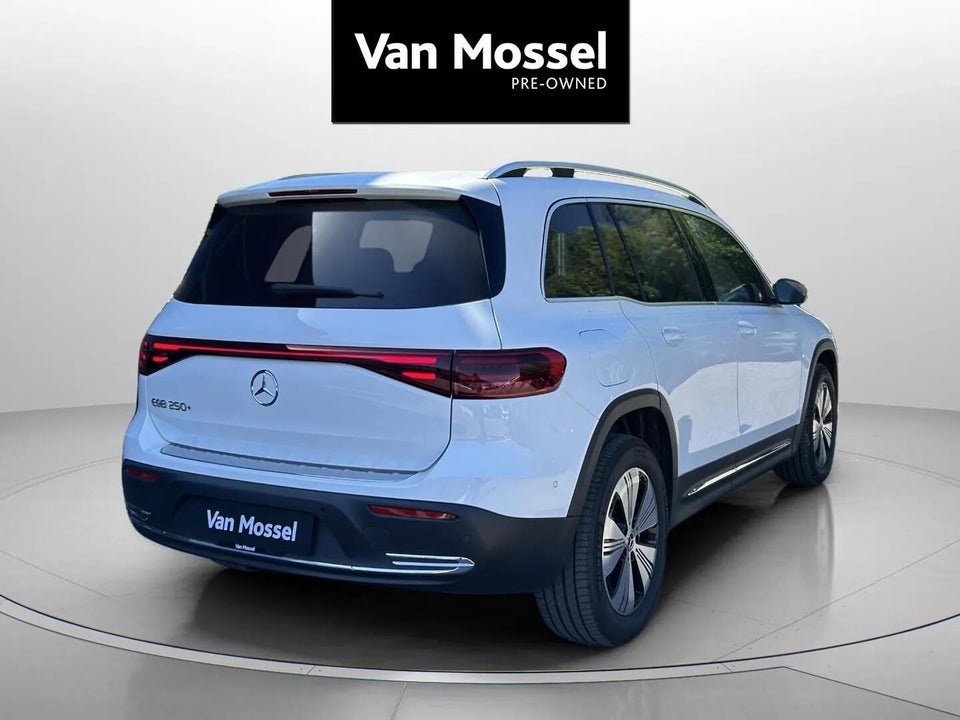 Mercedes EQB250+ Progressive Advance 5d