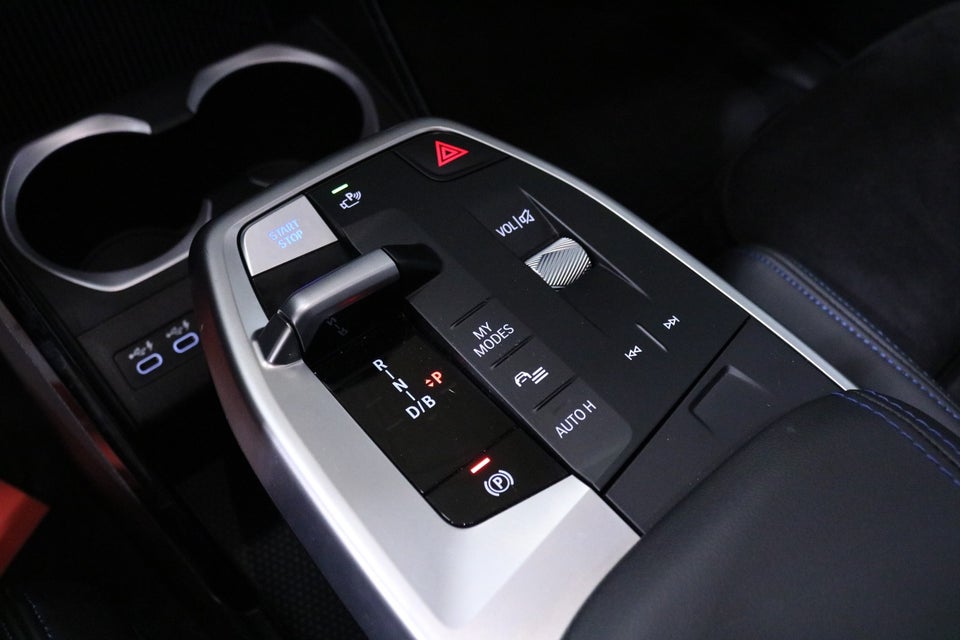 BMW iX1 eDrive20 M-Sport 5d