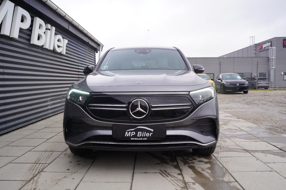 Mercedes EQB300 AMG Line 4Matic 5d