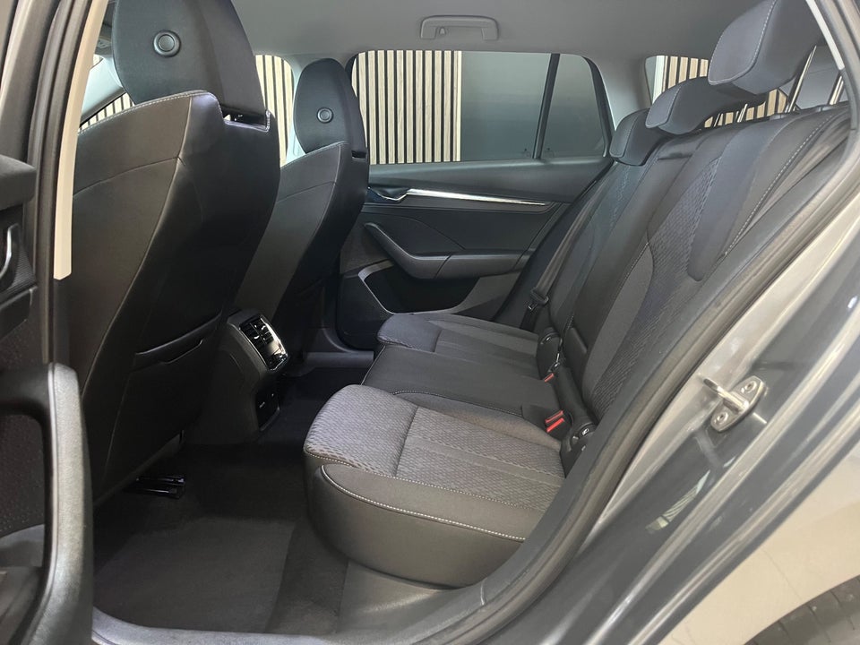 Skoda Octavia 2,0 TDi 150 Style Combi DSG 5d