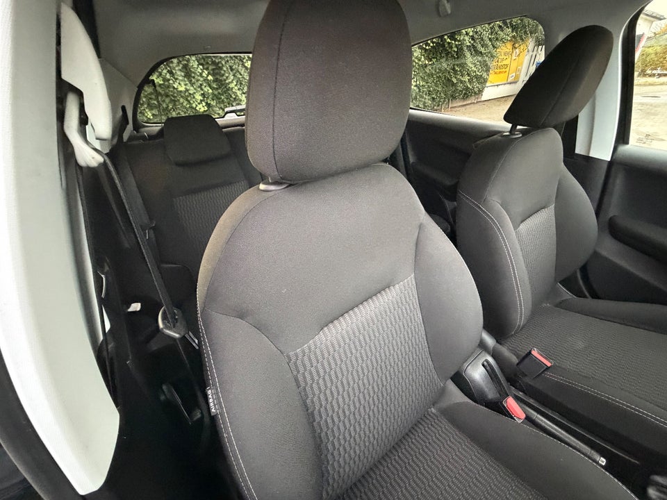 Peugeot 208 1,6 BlueHDi 100 Active 5d