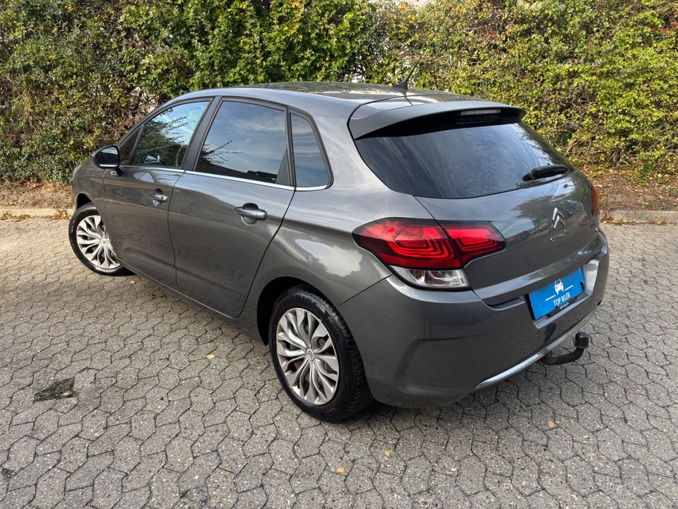 Citroën C4 1,2 PureTech 130 Feel EAT6 5d