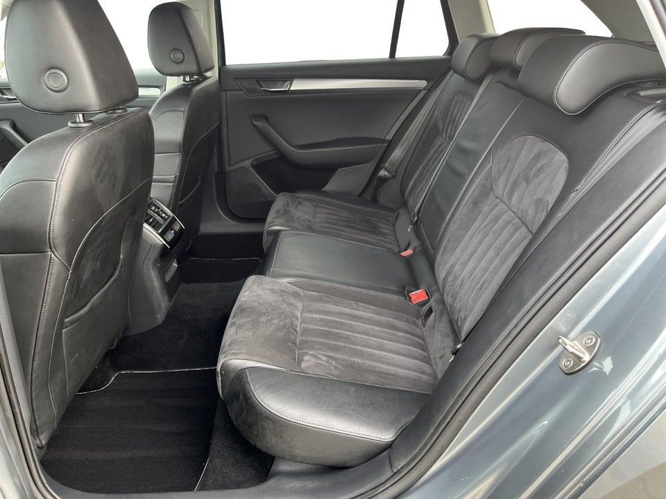 Skoda Superb 1,8 TSi 180 Style Combi DSG 5d