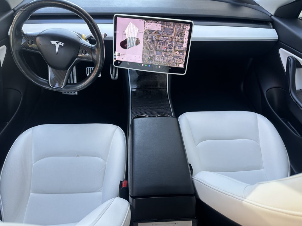 Tesla Model 3 Long Range AWD 4d