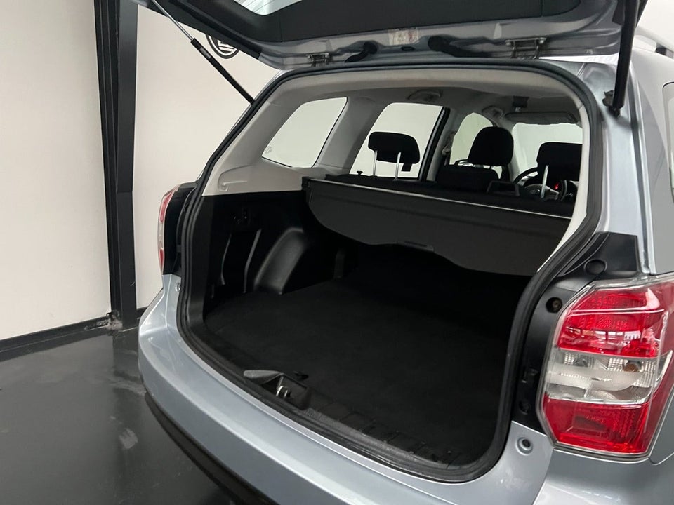 Subaru Forester 2,0 X aut. AWD 5d