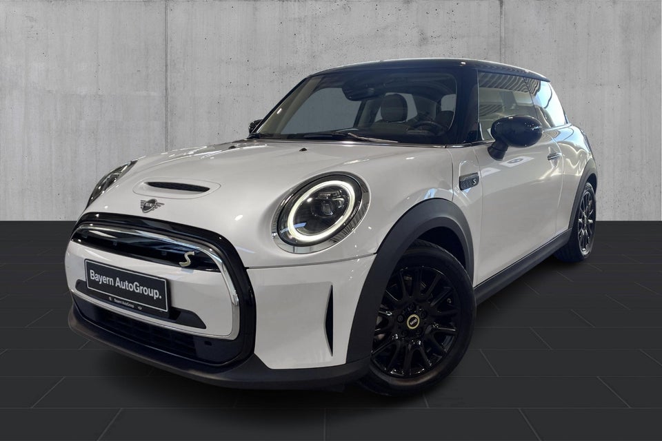 MINI Cooper SE Classic Trim 3d