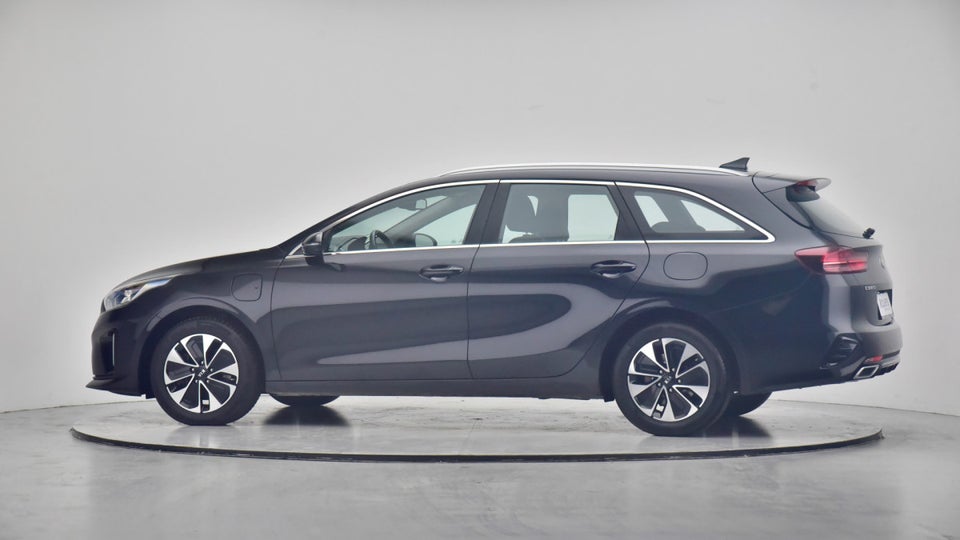 Kia Ceed 1,6 PHEV Prestige SW DCT 5d