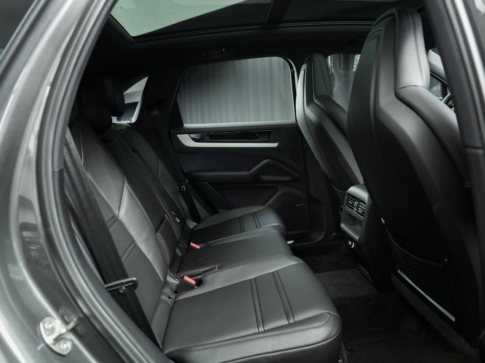 Porsche Cayenne 3,0 E-Hybrid Tiptr. 5d