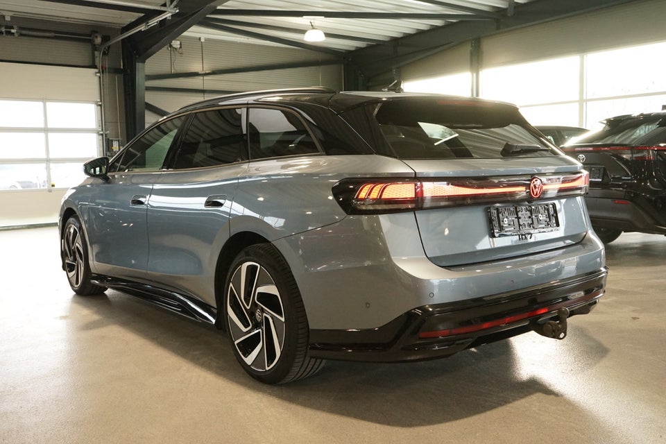 VW ID.7 86 Style S Tourer 5d