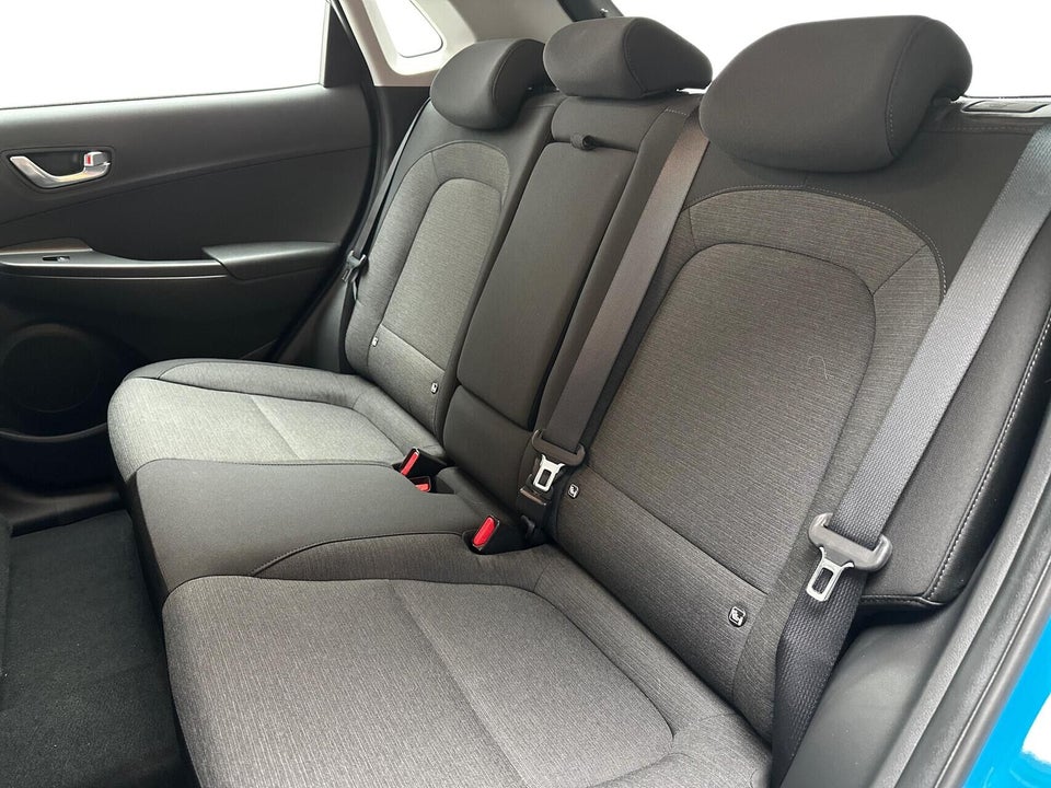 Hyundai Kona 39 EV Select 5d