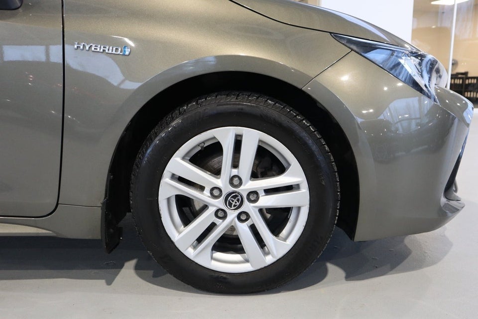 Toyota Corolla 1,8 Hybrid H3 Smart MDS 5d