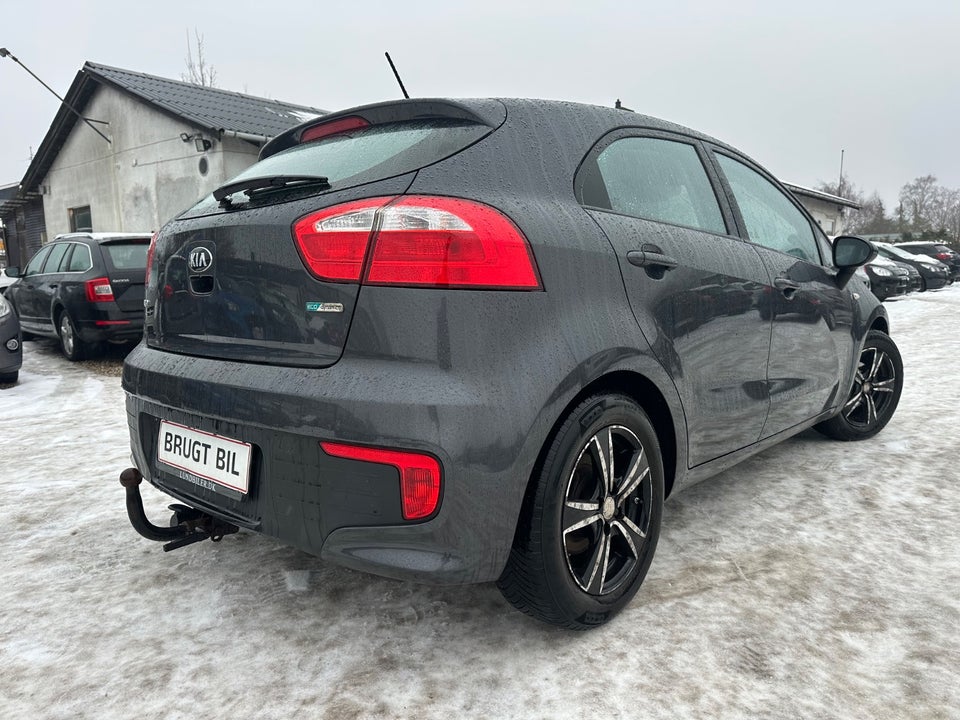 Kia Rio 1,2 CVVT Intro Edition 5d