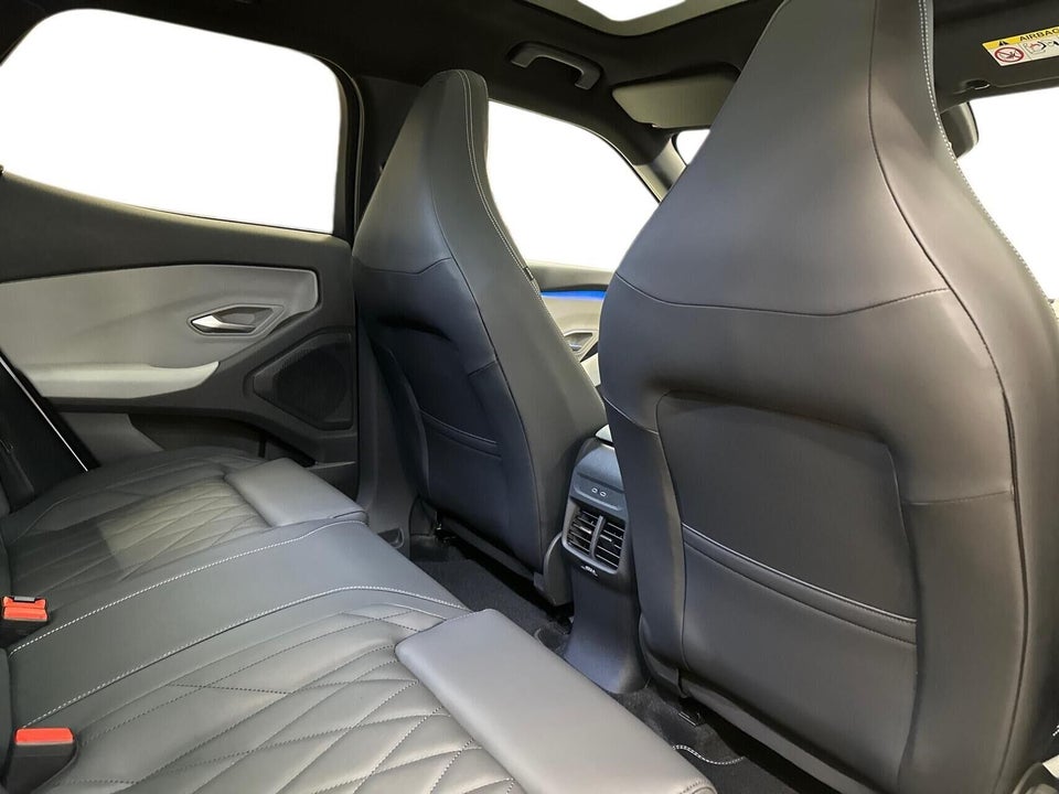 Ford Explorer 82 Premium Extended Range 5d