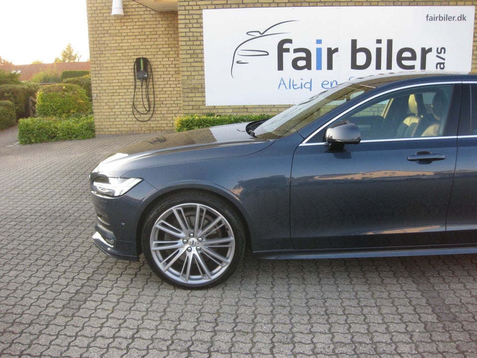 Volvo S90 2,0 T5 254 Momentum+ aut. 4d