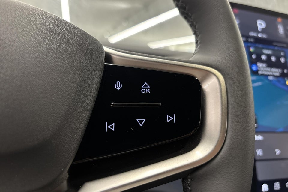 Volvo EX30 Extended Range Core 5d