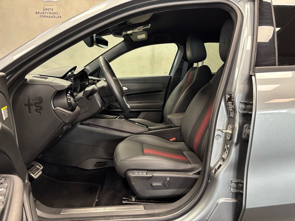 Alfa Romeo Junior Elettrica Speciale 5d