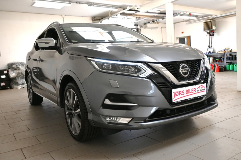 Nissan Qashqai 1,3 Dig-T 160 Tekna+ Dynamic DCT 5d