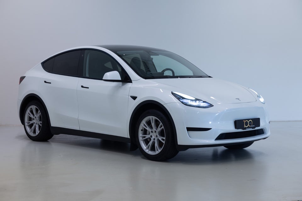 Tesla Model Y RWD 5d