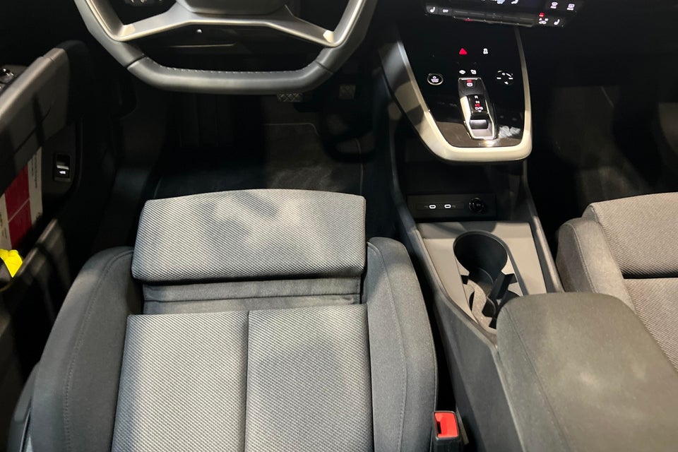 Audi Q4 e-tron 45 Progress 5d