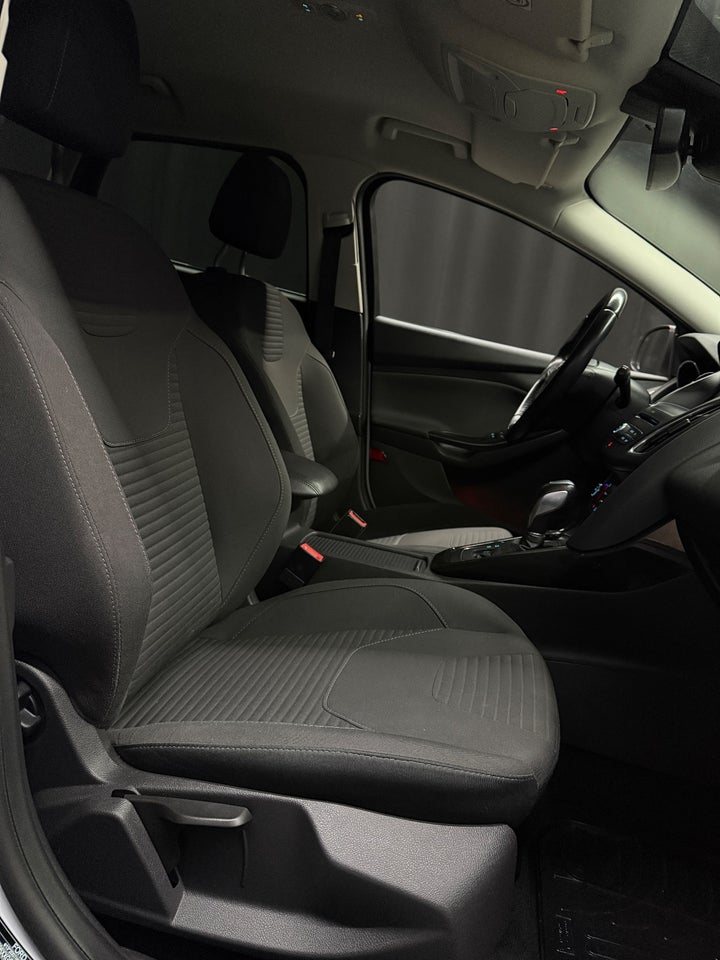 Ford Focus 2,0 TDCi 150 Business stc. aut. 5d