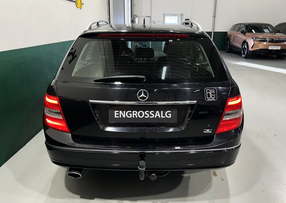 Mercedes C220 2,2 CDi Avantgarde stc. aut. 5d