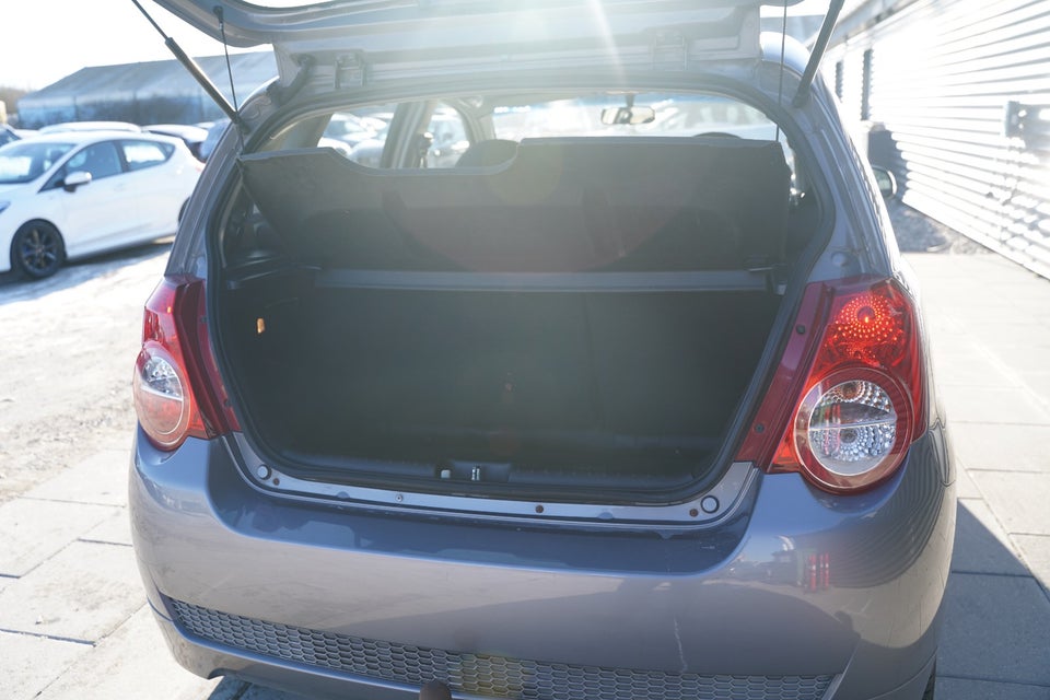 Chevrolet Aveo 1,2 LS 5d