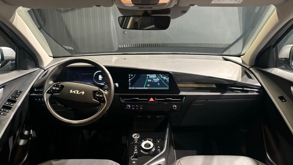 Kia Niro 64 EV Prestige 5d