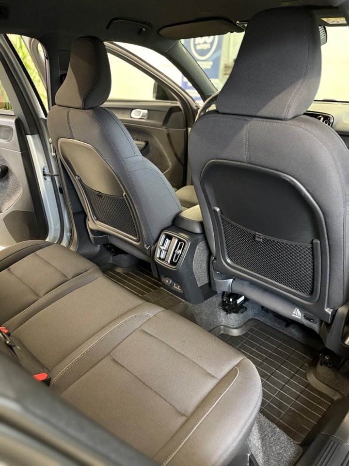 Volvo EX40 Extended Range Core 5d