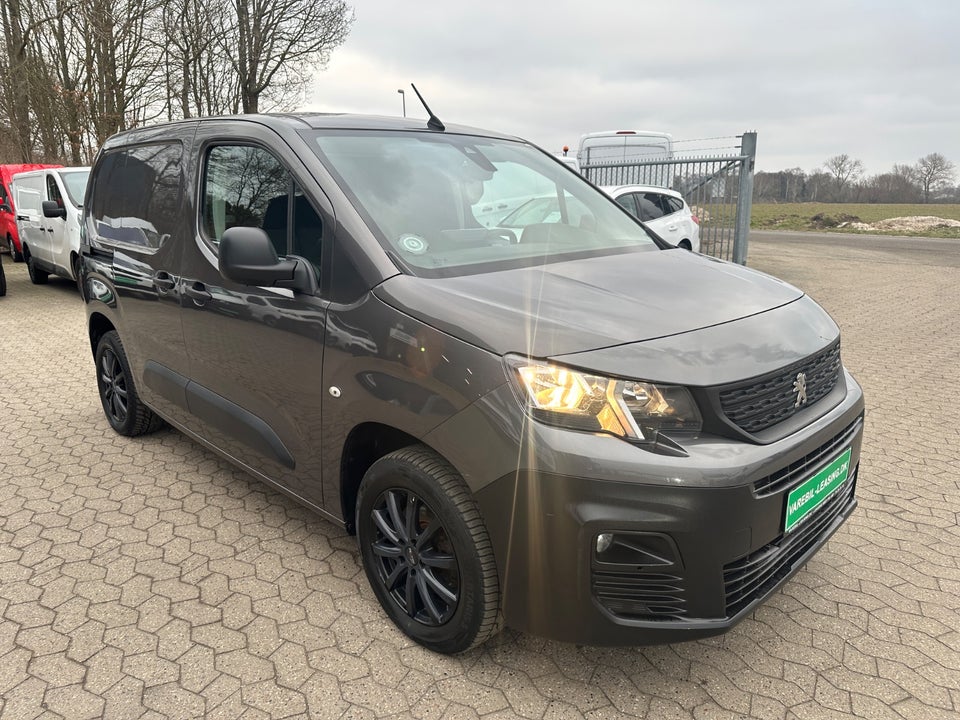 Peugeot Partner 1,5 BlueHDi 130 L1V1 Plus EAT8 Van