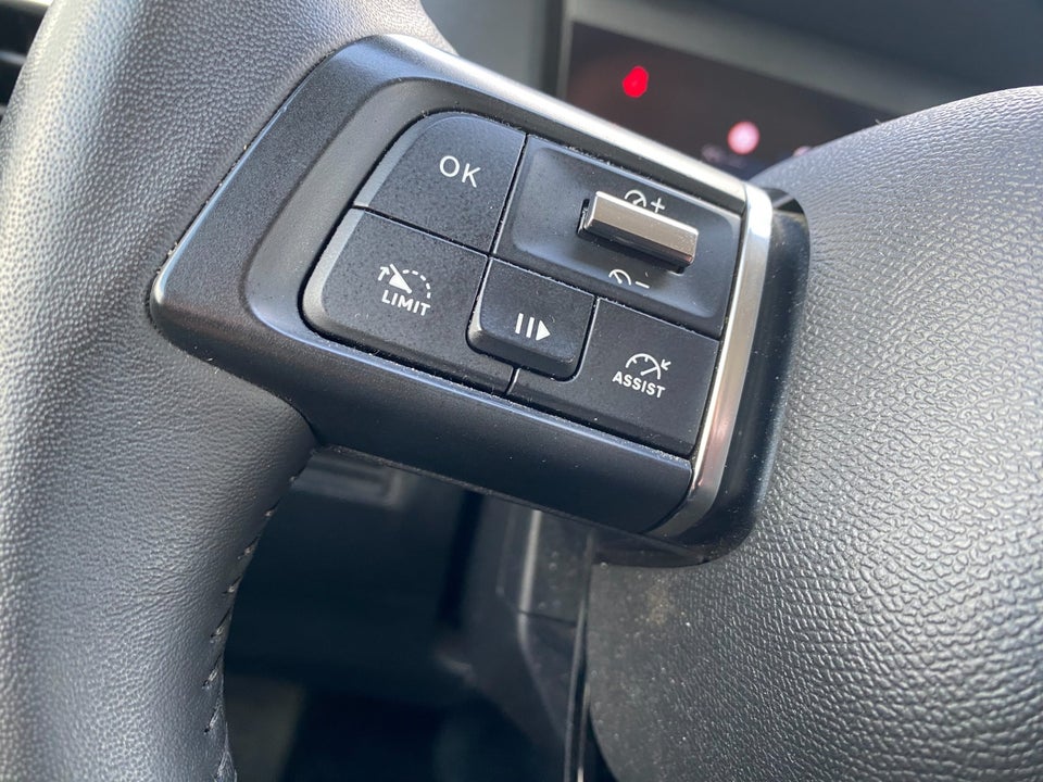 Citroën C4 1,2 PureTech 130 Iconic EAT8 5d