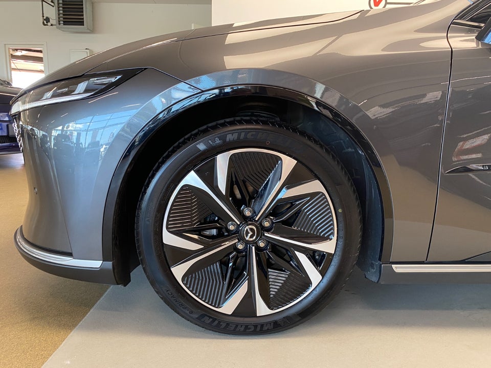 Mazda 6e Takumi 5d