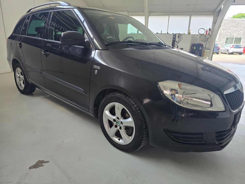 Skoda Fabia 1,6 TDi 105 Ambiente Combi 5d