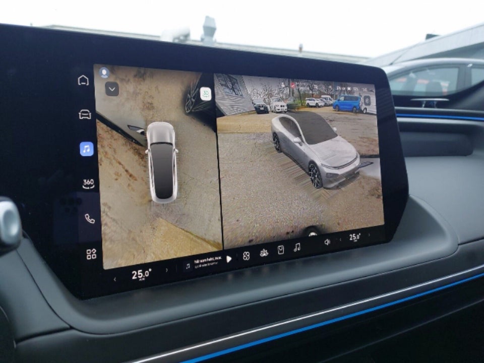 Xpeng P7 Long Range 4d