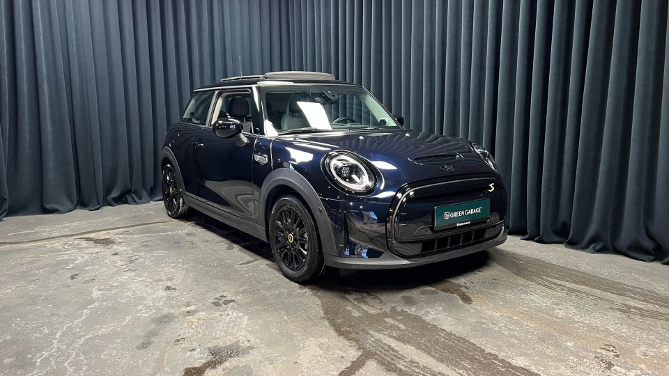 MINI Cooper SE Classic Trim 3d