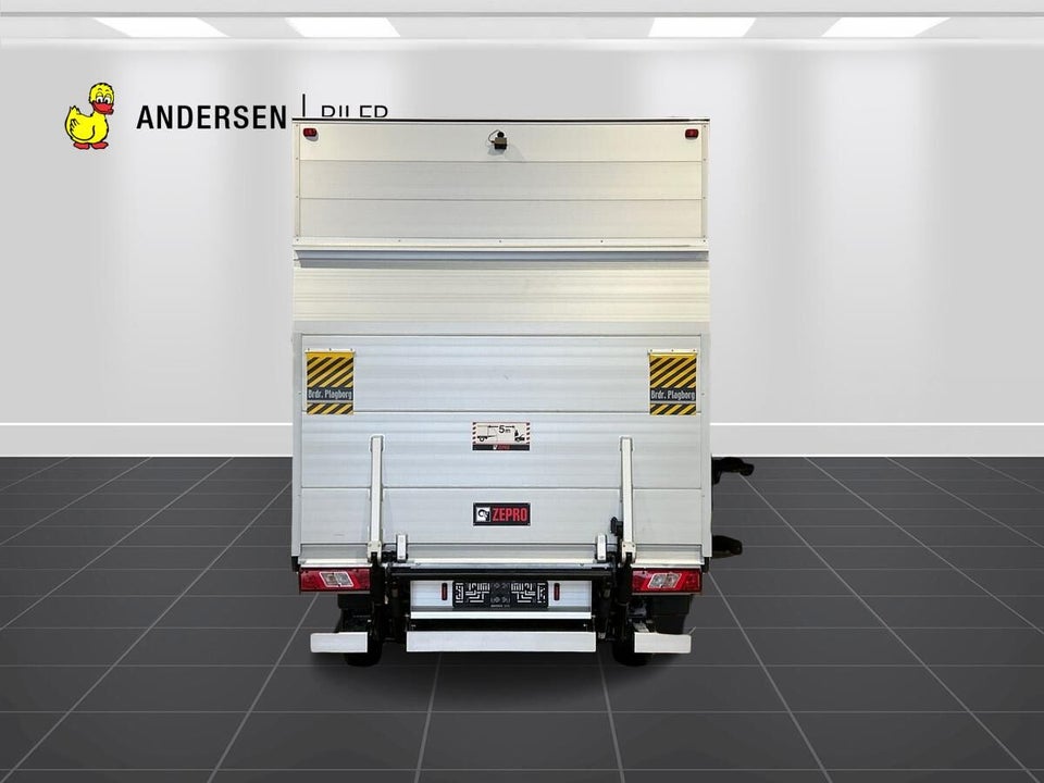 Ford E-Transit 350 L3 Chassis 89 Trend H1 RWD