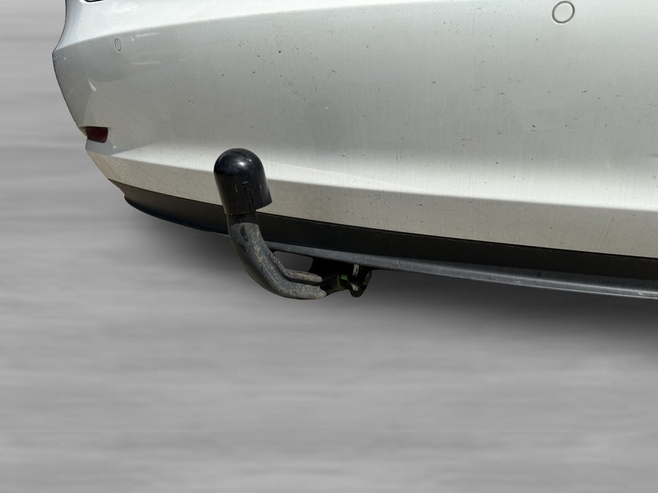 Tesla Model 3 Standard Range+ RWD 4d